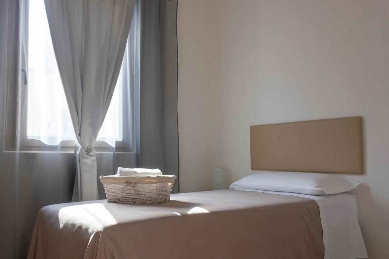 Canton Del Gallo Padova Eksteriør billede