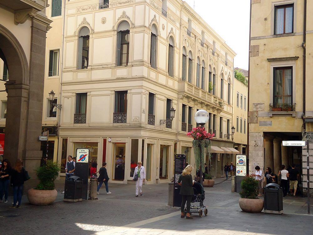 Canton Del Gallo Padova Eksteriør billede